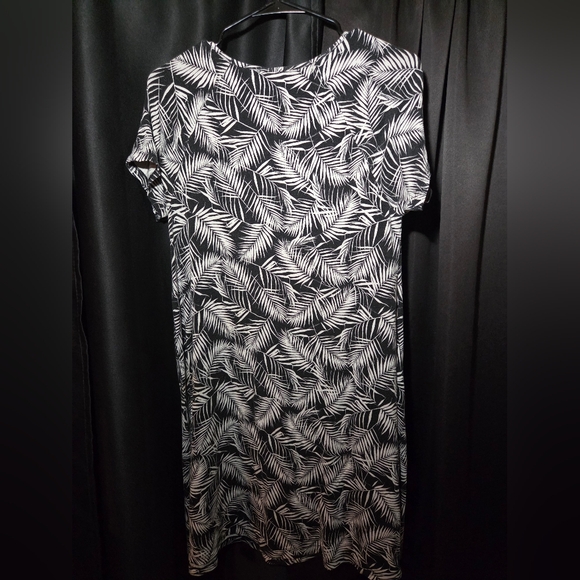 Old Navy Black & White Palm Leaf Midi Sundress - Size L - Tropical Boho - Picture 4 of 4